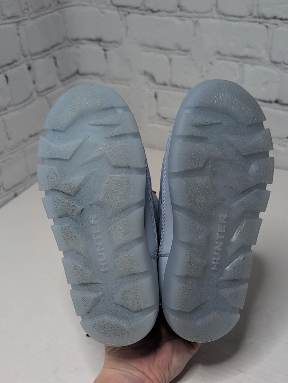 Hunter size 12